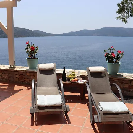 Alonissos Luxury With Jacuzzi And 别墅