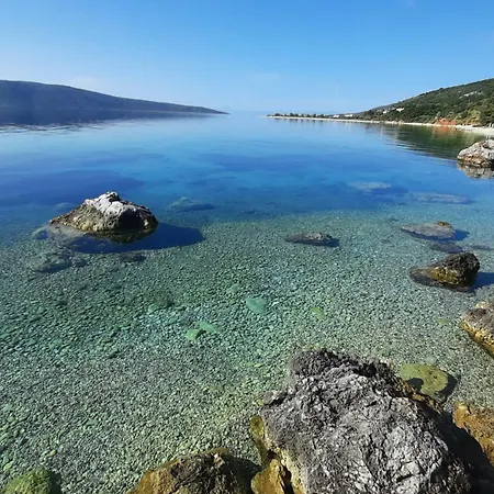 别墅 Alonissos Luxury With Jacuzzi And Agios Dimitrios (Alonisos)