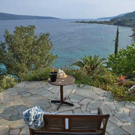 Alonissos Luxury With Jacuzzi And Agios Dimitrios (Alonisos)